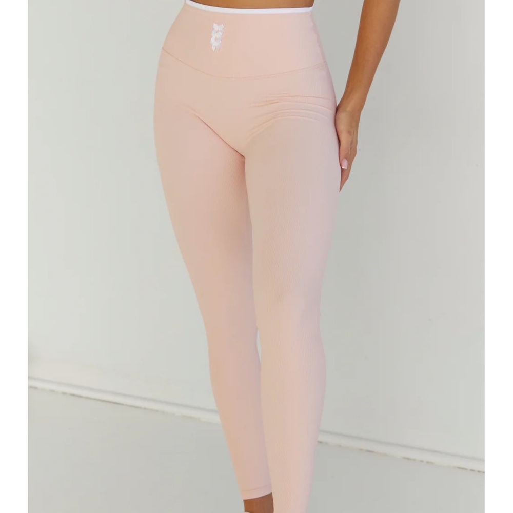 Women's Pink High-Waisted Leggings